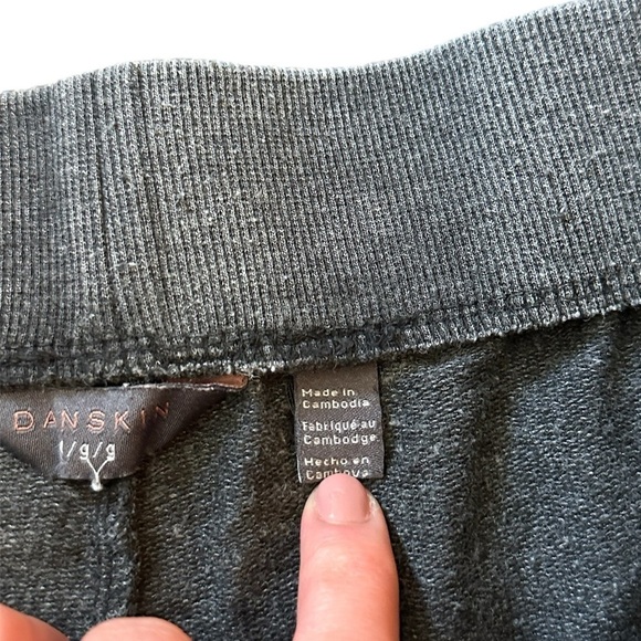 DanSkin High Waist Sweatpant Shorts Acid Wash Black Large - Picture 5 of 9